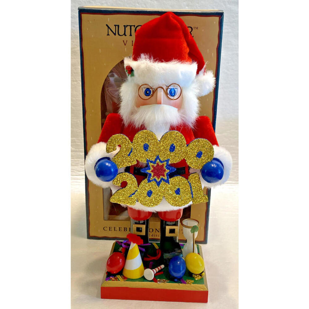 2000/2001 Nutcracker Village ~ CELEBRATION SANTA ~ LIMITED EDITION - New in Box